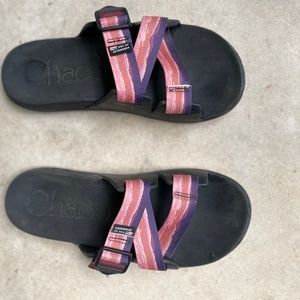 Chaco Womens size 9